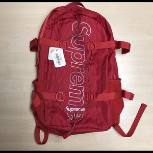 Red supreme FW18 backpack